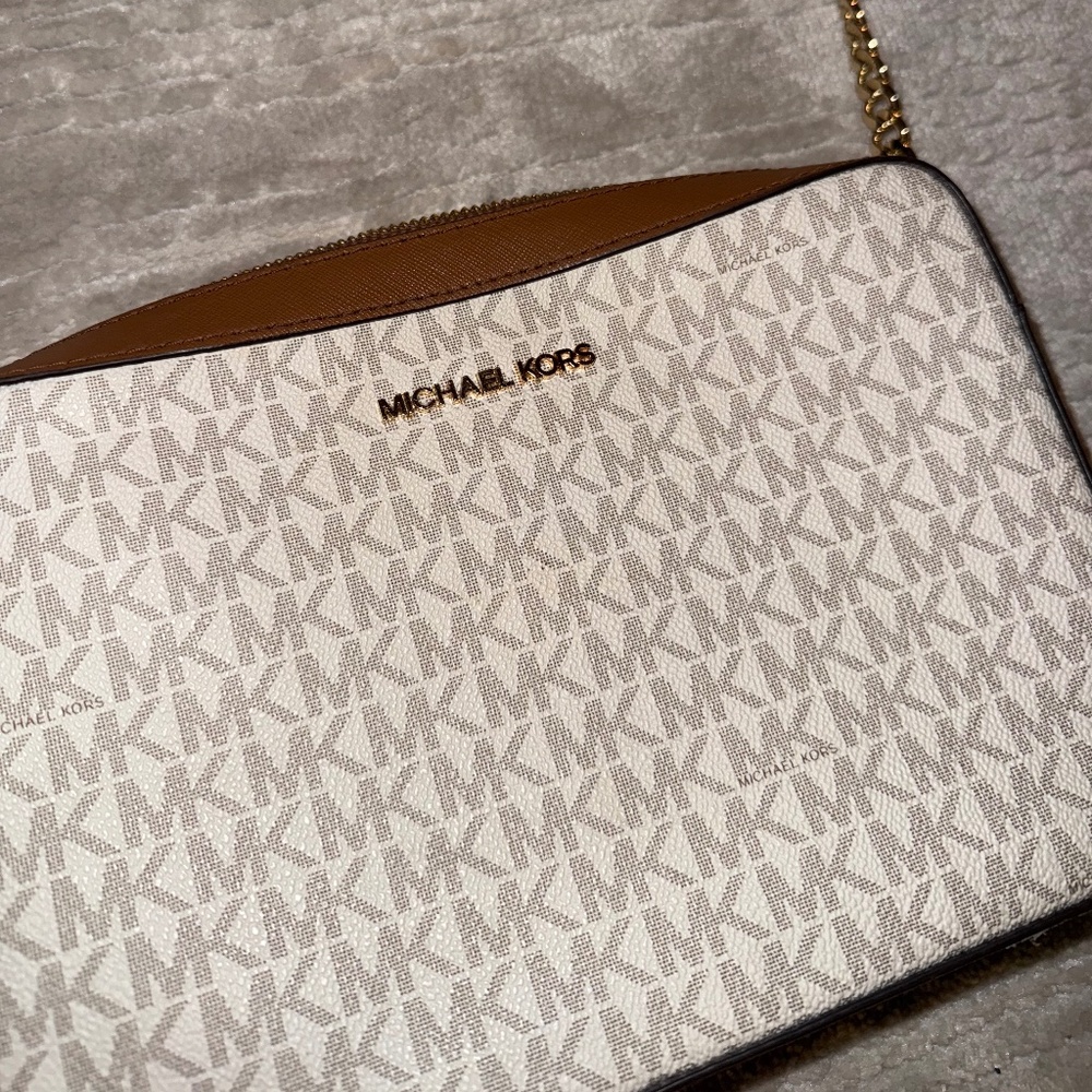 Michael Kors Crossbody bag